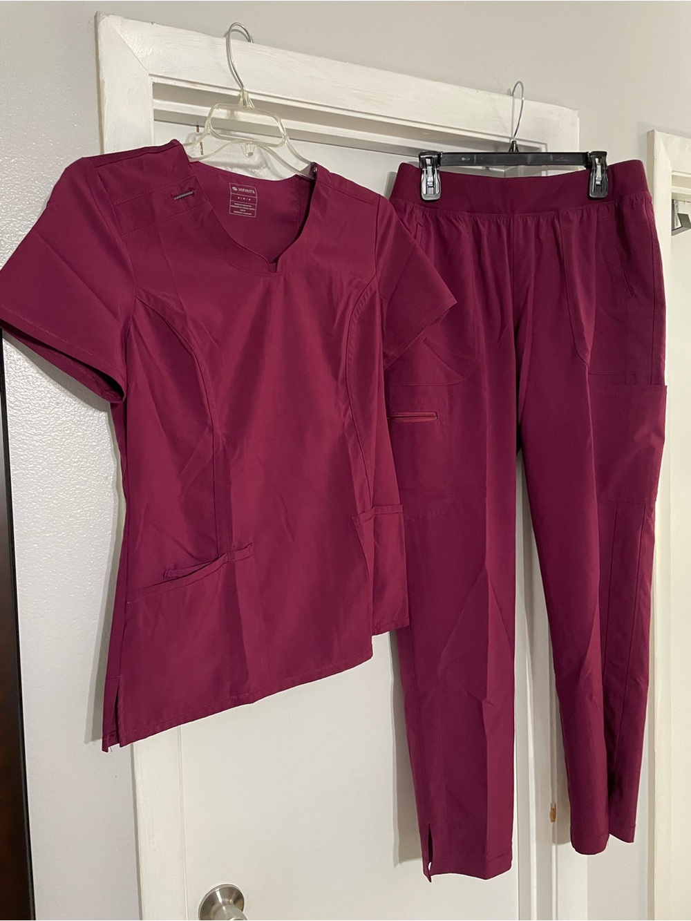 Women's Cherokee Infinity Scrub Set - Medium Top & Large Pants